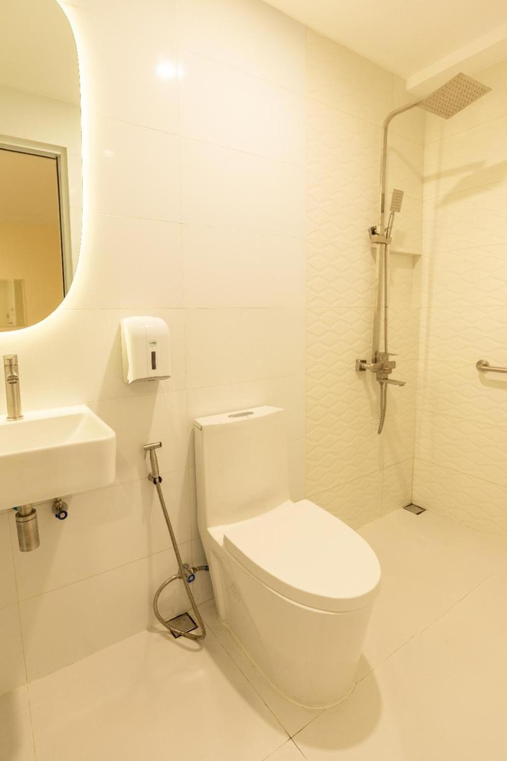 Hotel Dreamworld East Ortigas Pasig City Екстериор снимка