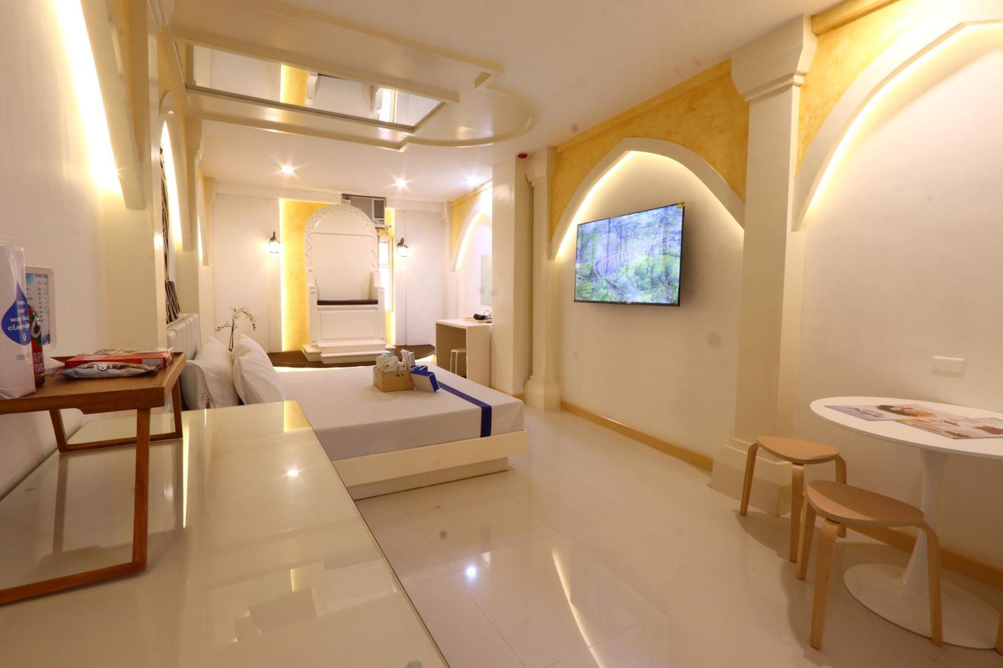 Hotel Dreamworld East Ortigas Pasig City Екстериор снимка