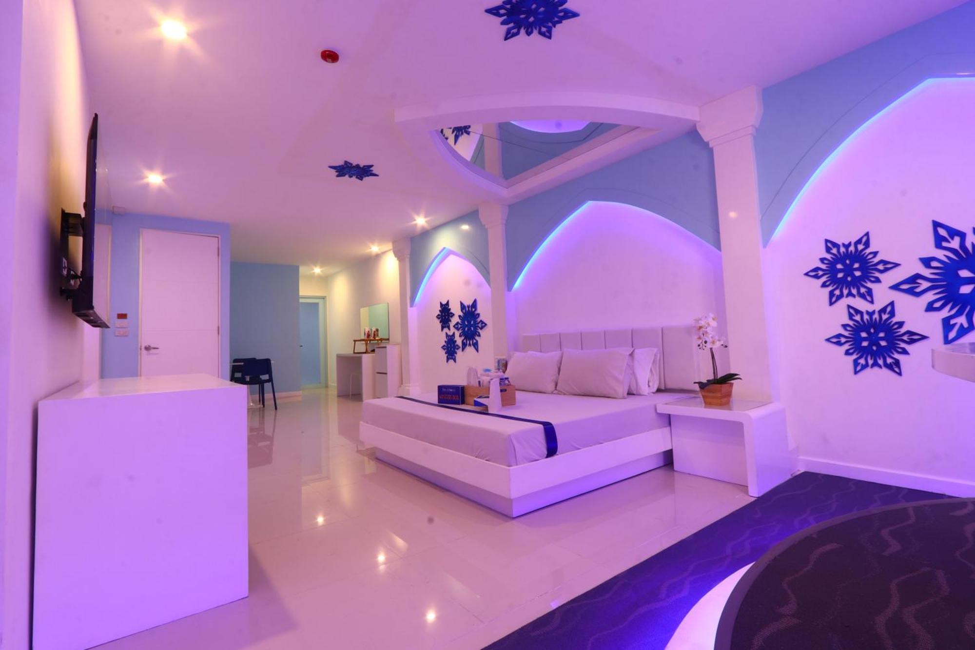 Hotel Dreamworld East Ortigas Pasig City Екстериор снимка